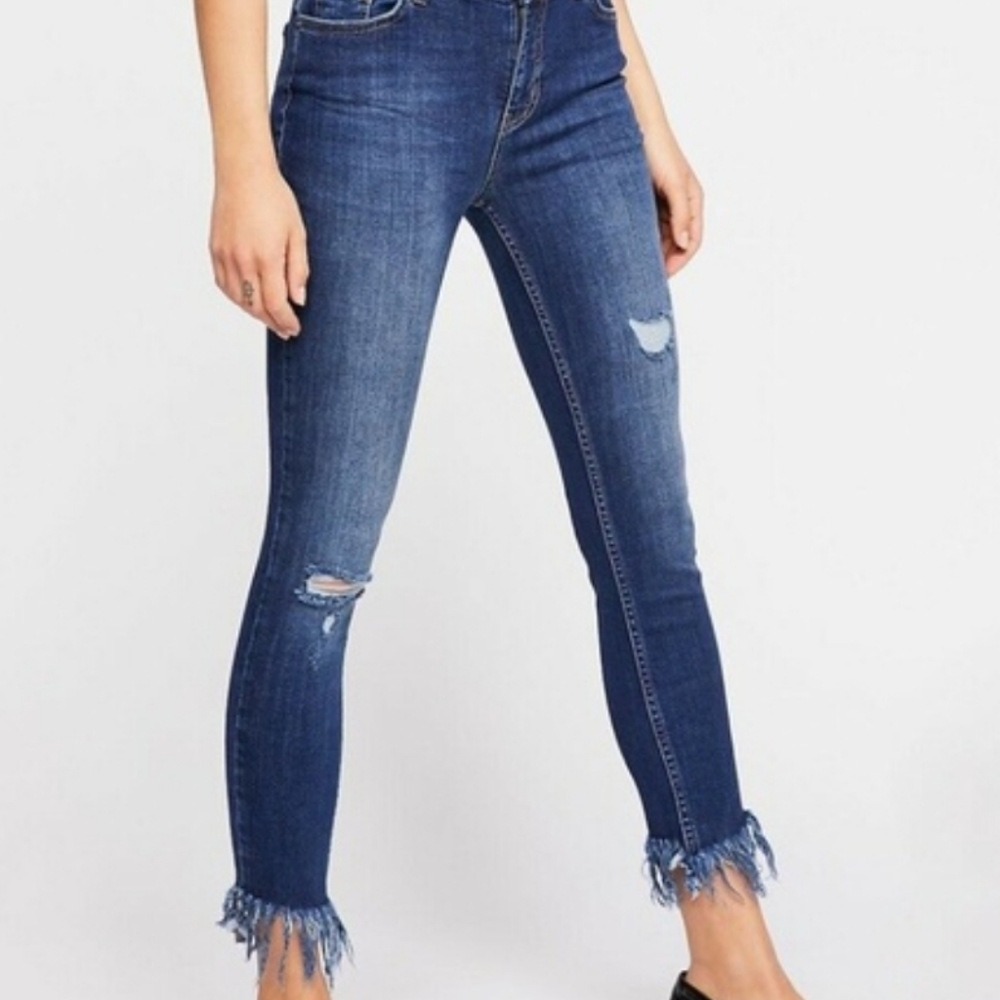Free People Great Heights Skinny Dark Wash Denim High Rise Frayed Jeans sz 24
